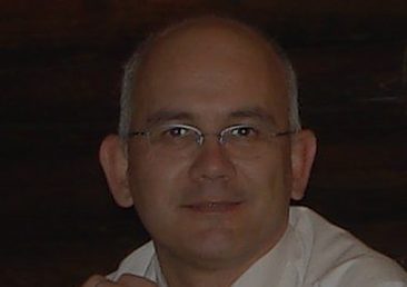 Osman-Budak-366x258-1.jpg